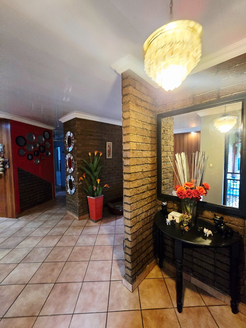 3 Bedroom Property for Sale in Flimieda North West